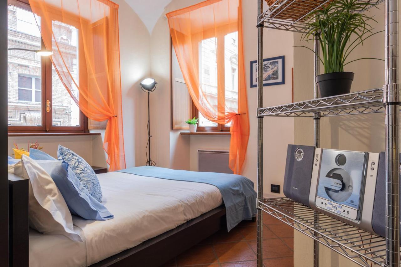 Turin Central Loft Carignano By Wonderful Italy Luaran gambar